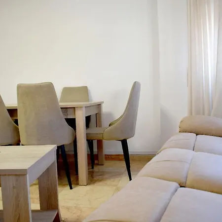 Apartment Atlas Ii *